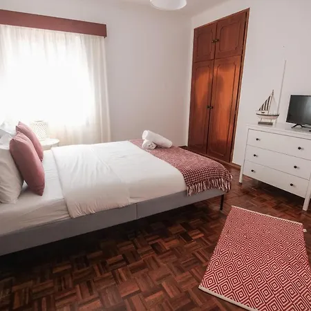 Besugo's House & Homestay szállás