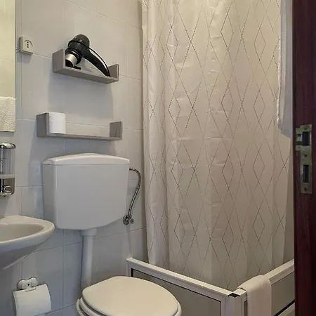 Homestay szállás Besugo's House &